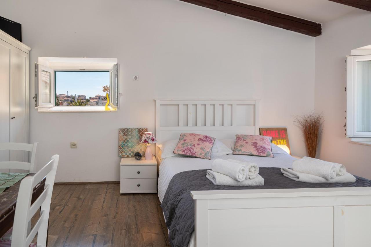 Apartment Ana トロギール エクステリア 写真
